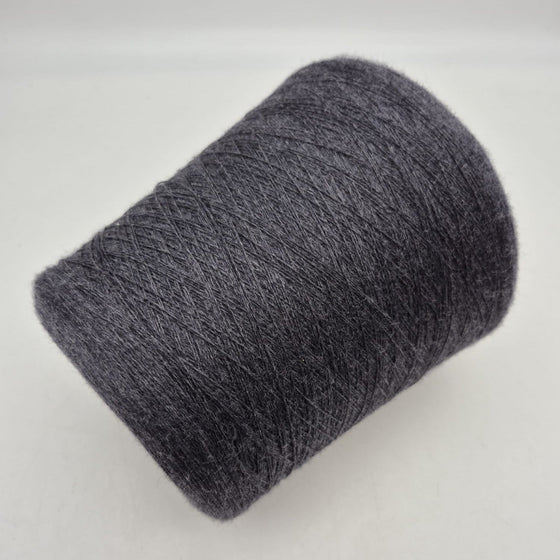 Italian wool
premium yarn
handcrafted knitting supplies
