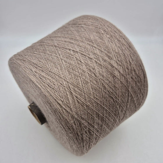 Italian wool
premium yarn
handcrafted knitting supplies
