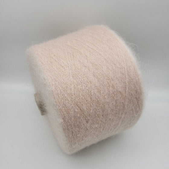 Italian wool
premium yarn
handcrafted knitting supplies